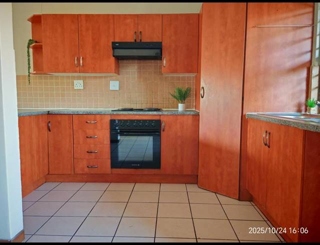 2 BEDROOM PROPERTY TO RENT IN WATERVAL EAST